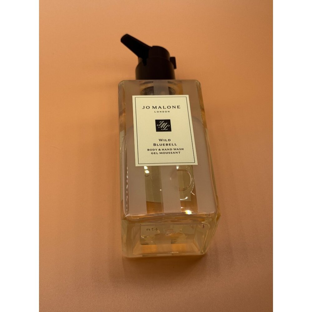 Jo Malone Wild Bluebell Body & Hand Wash Gel Moussant, 250ml